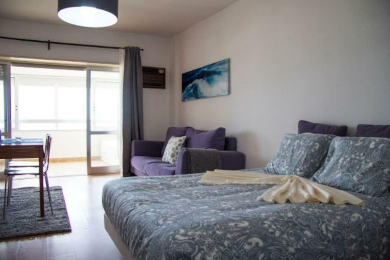 Wonderful Studio Apartment In Front Of The Beach 코스타 다 카파리카 외부 사진