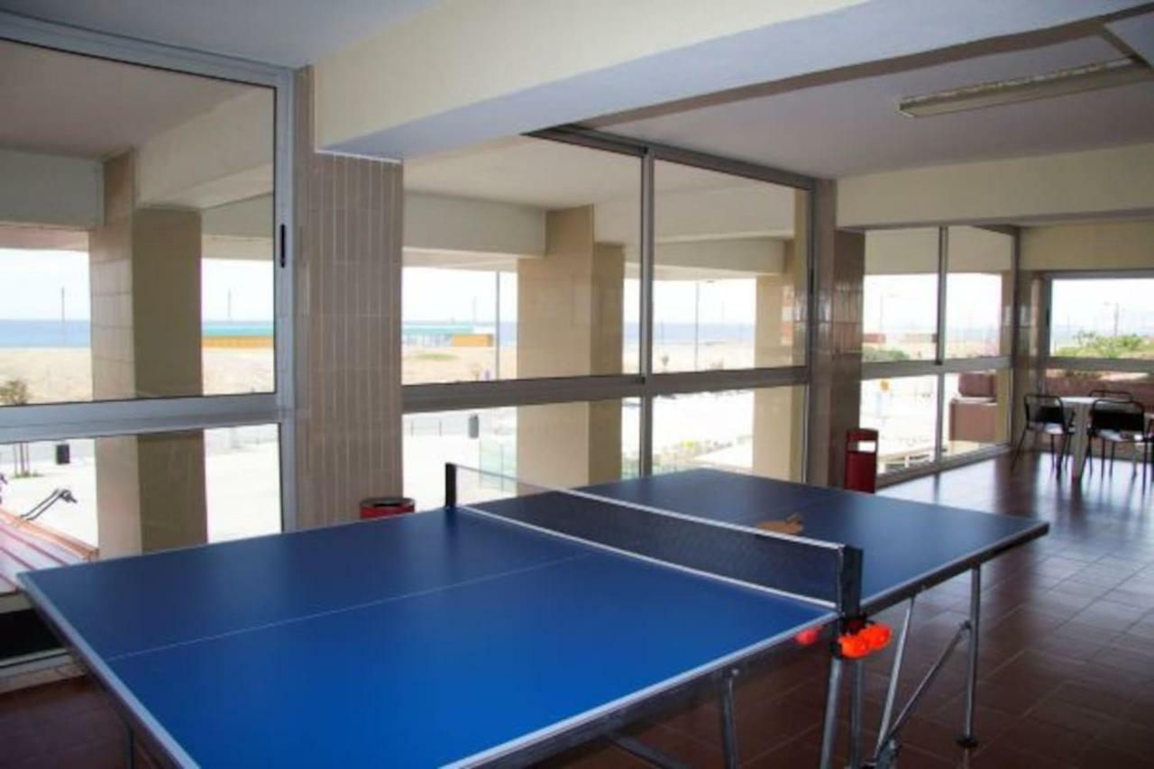 Wonderful Studio Apartment In Front Of The Beach 코스타 다 카파리카 외부 사진
